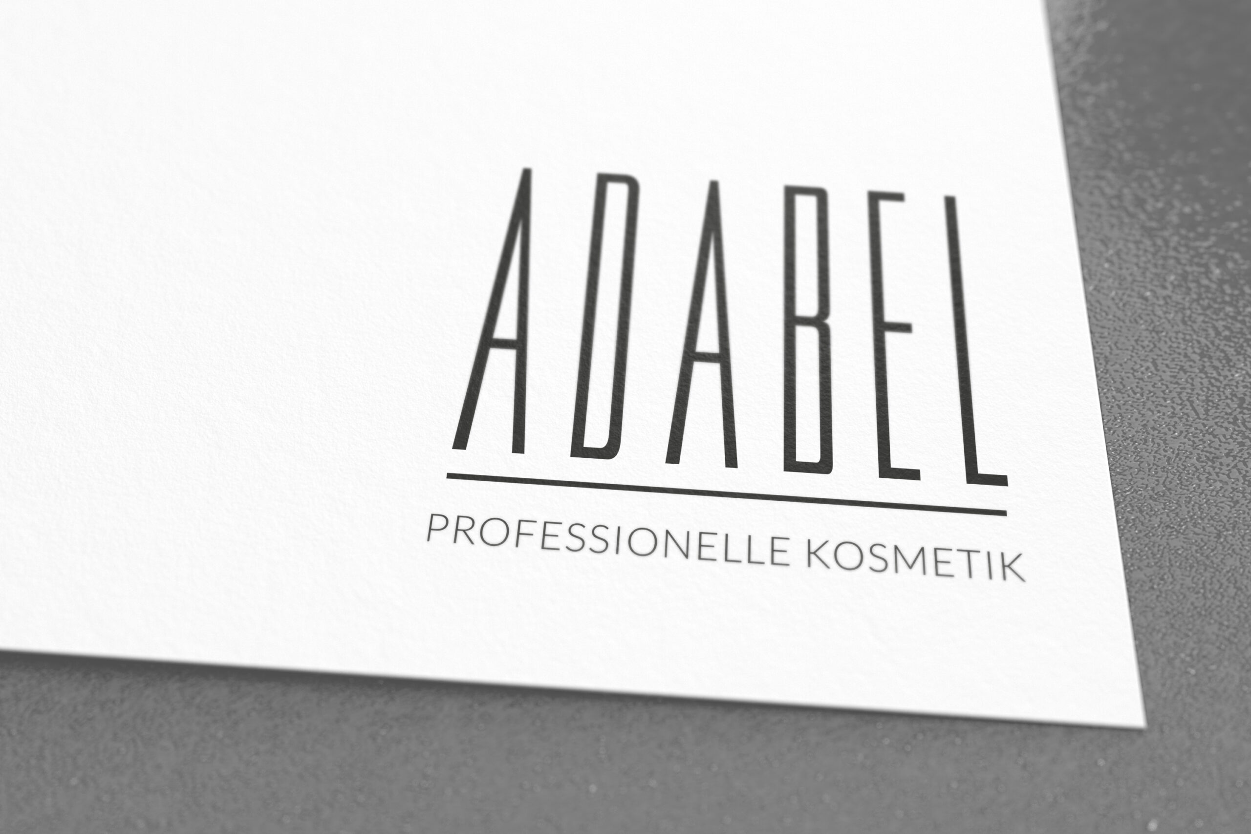 Adabel: nome, marca, plataforma, site e material impresso