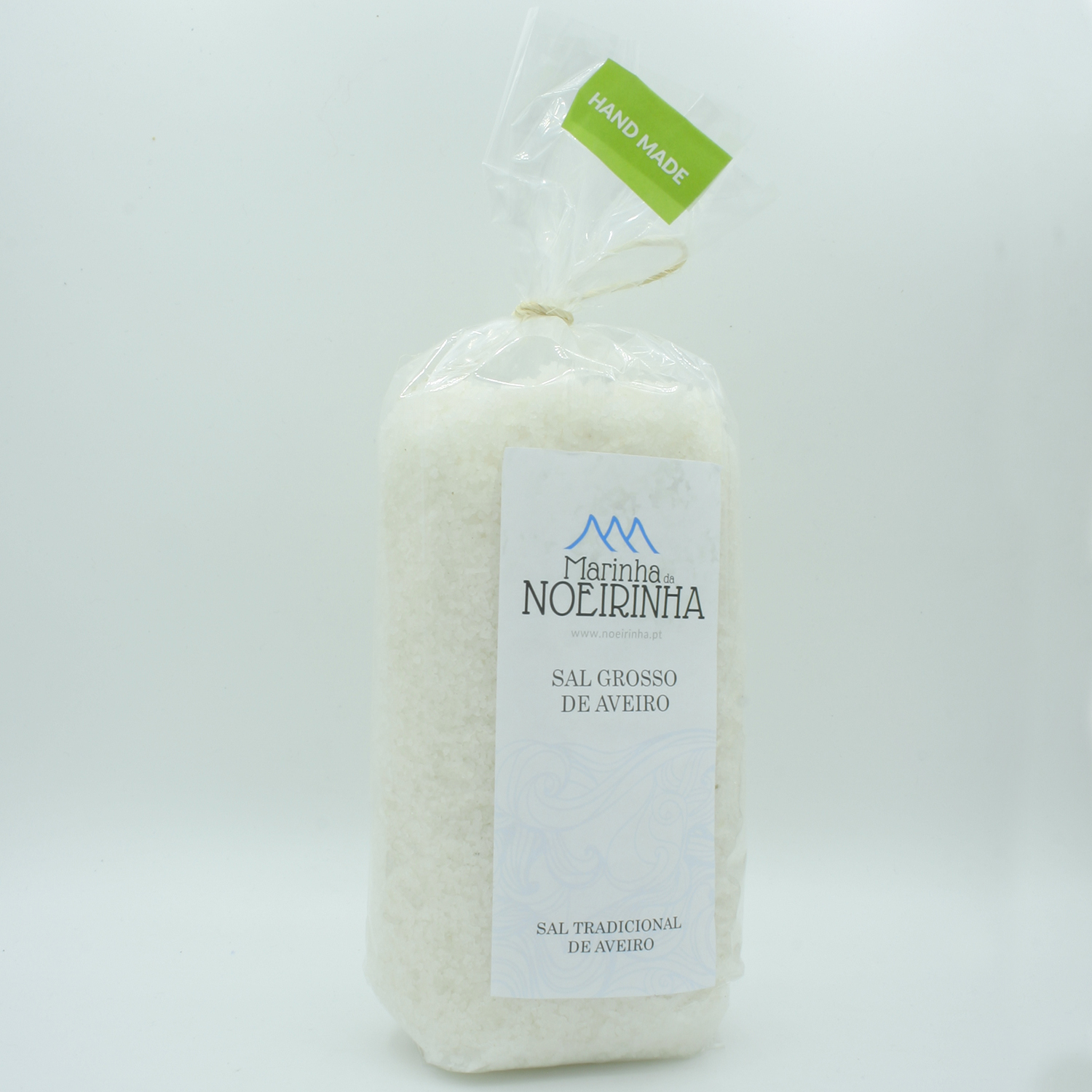 Noeirinha: brand, packaging, online shop and communications for a salt pan